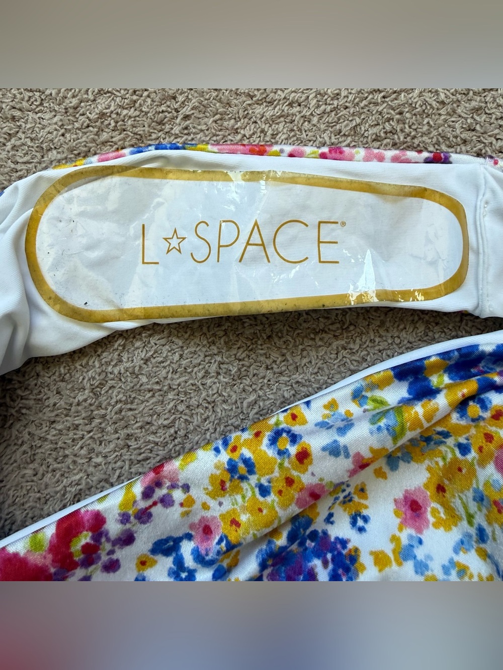 l*space - Solana One Piece Classic - BETWEEN BLOOMS - Picture 6 of 8